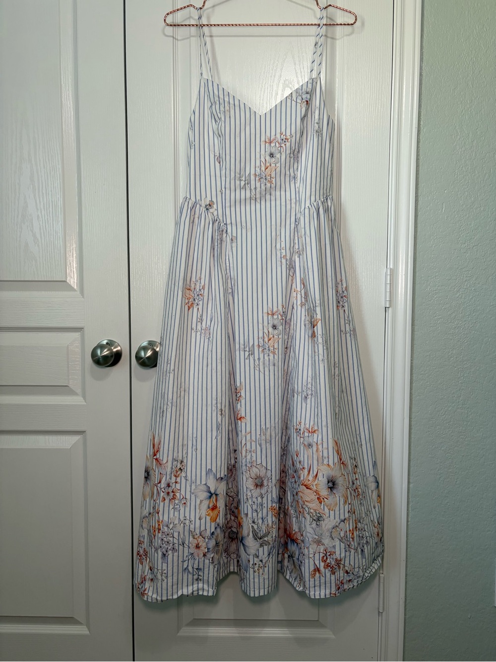 Rachel Zoe Blue & White Striped Floral Midi Dress With Pockets!